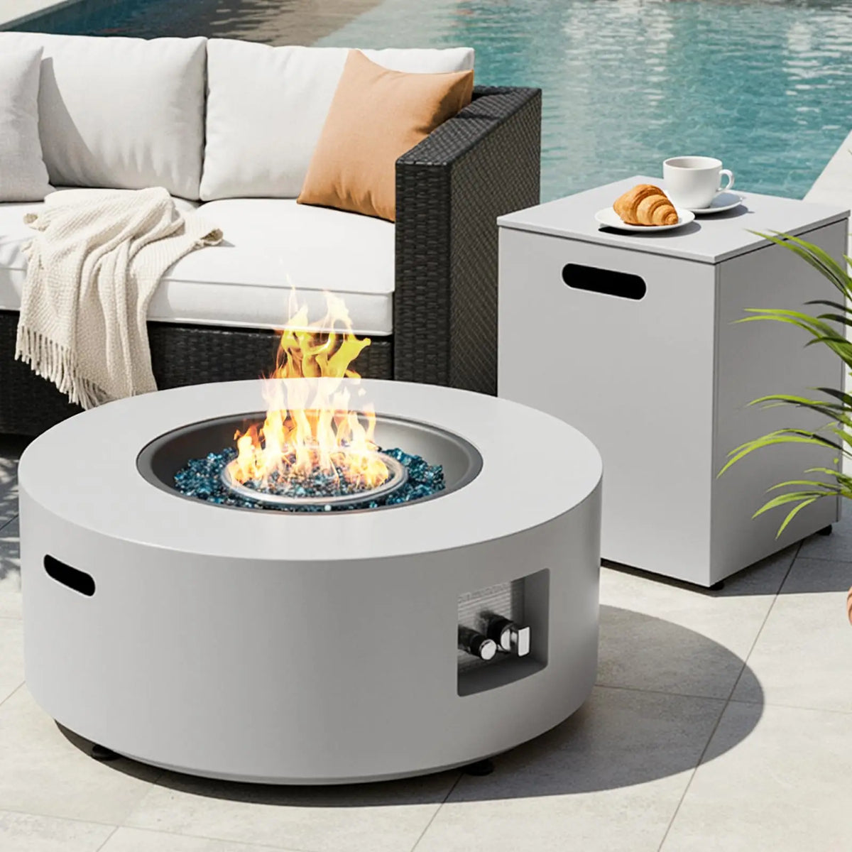 Heatstone Malibu 30" Round Propane Fire Pit Table – 50,000 BTU